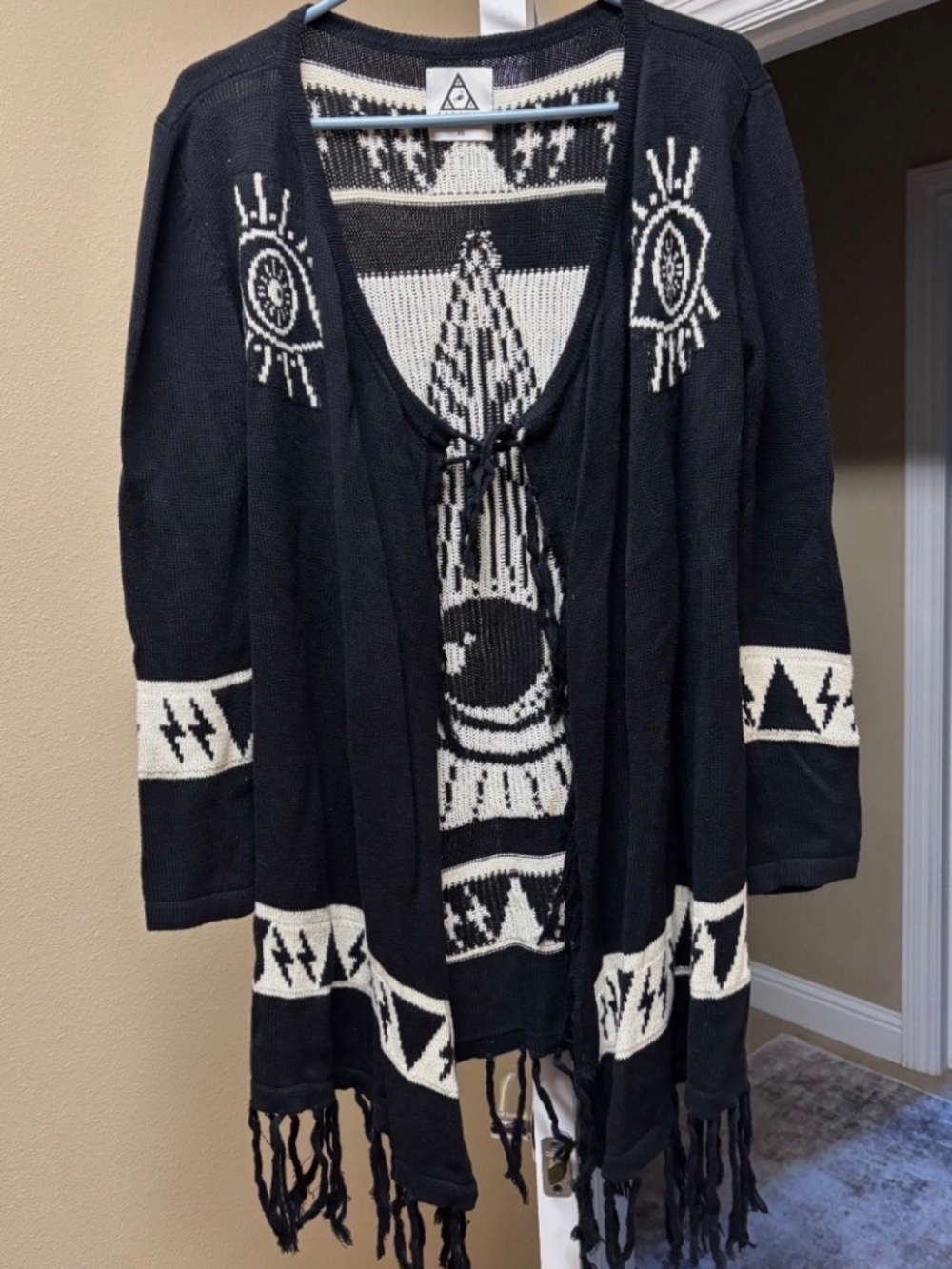 UNIF black and white sweater. Size XS